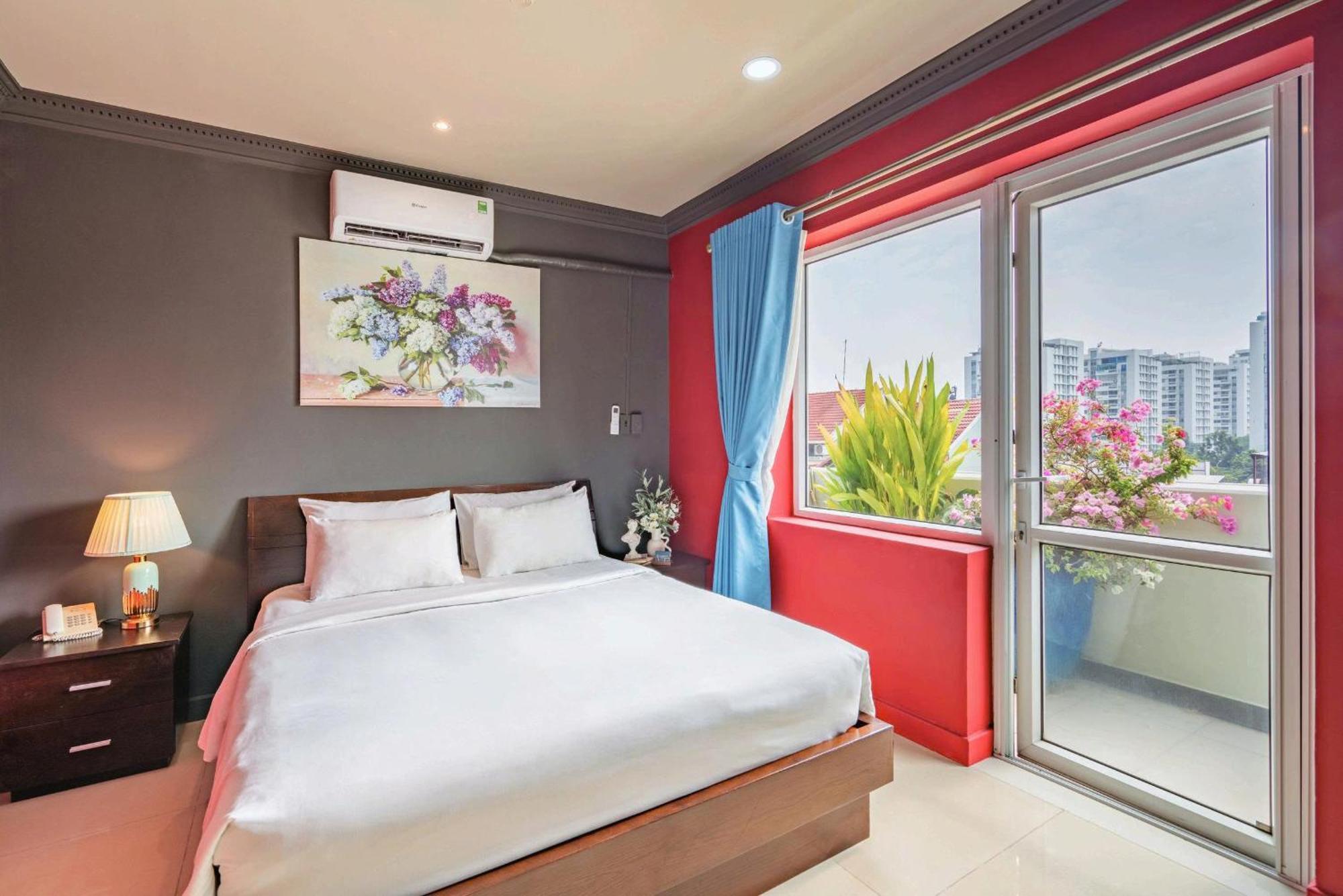 La Serena & Khách sạn 3*